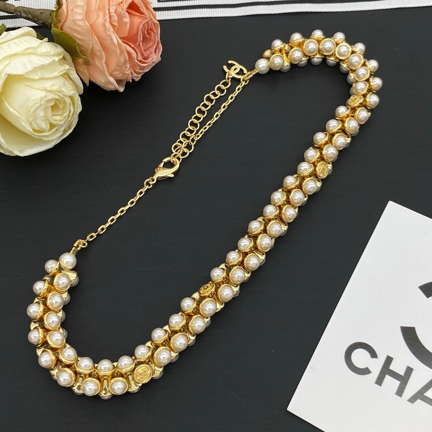 CC Vintage Pearl Choker Gold Neclace