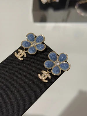 CC 2026 Denim Enamel Flower Crystal Light Gold Diamond Earrings