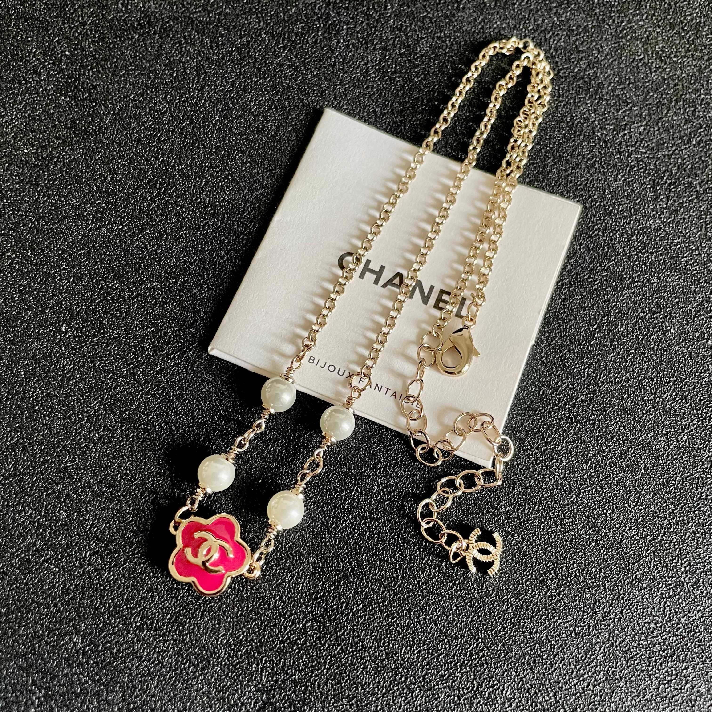 CC Flower Vintage Red Pearl Gold Necklaces