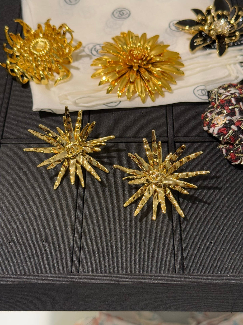 Chanel 2026 Gold Double C Firework Earrings